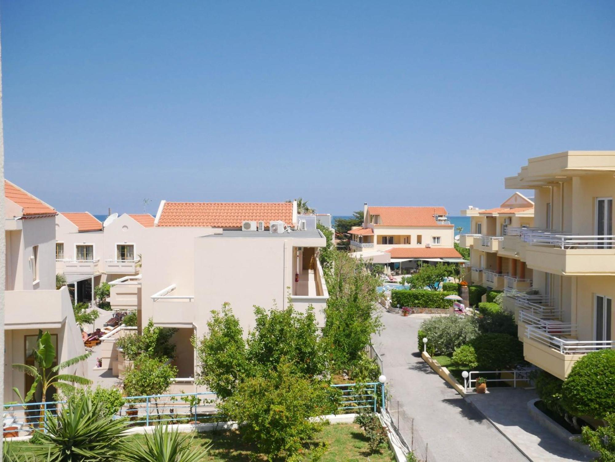 Litinas Apartments With Pool Агия-Марина Экстерьер фото