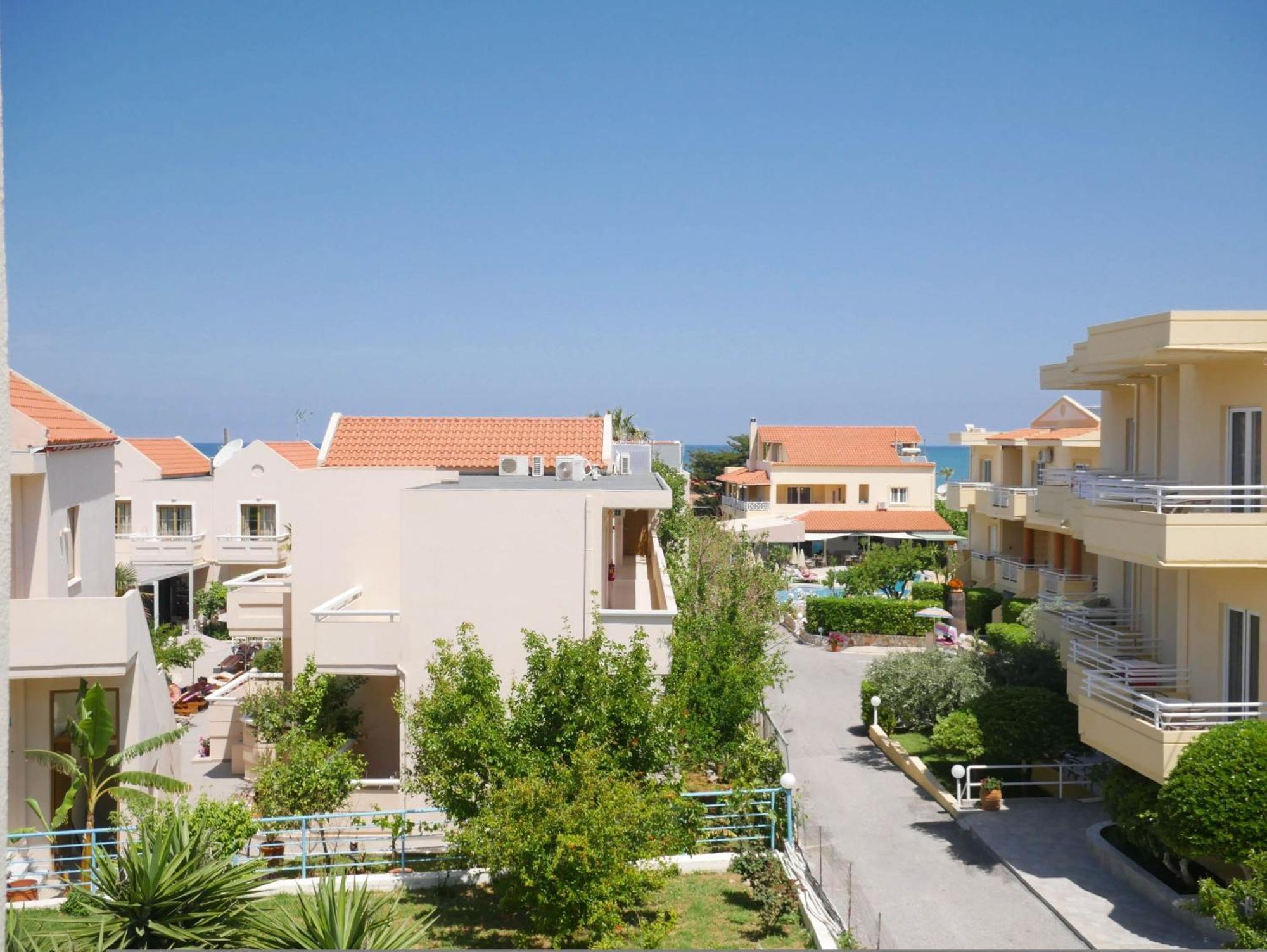 Litinas Apartments With Pool Агия-Марина Экстерьер фото